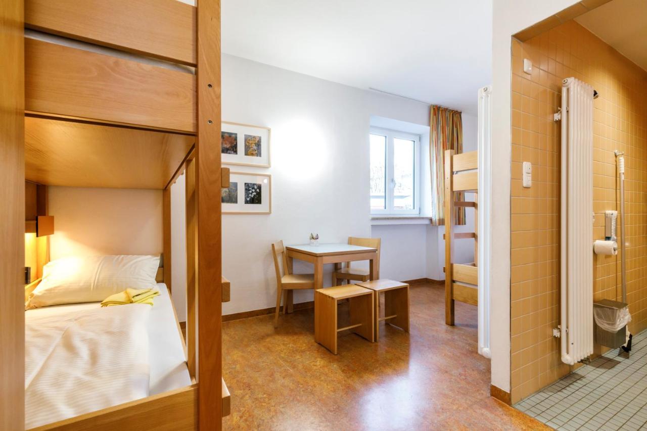 Jugendherberge Garmisch-Partenkirchen - Membership Required! Bagian luar foto