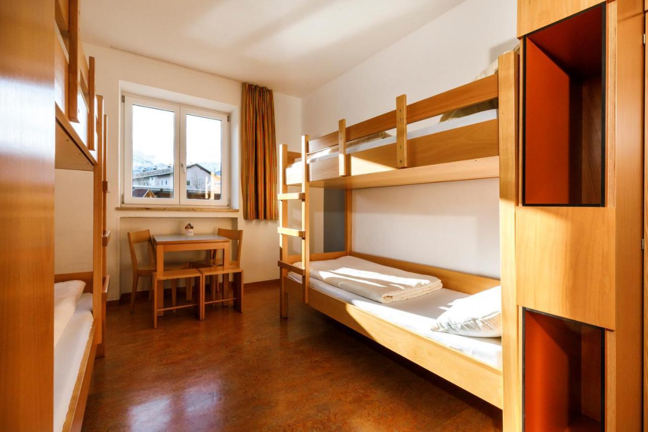 Jugendherberge Garmisch-Partenkirchen - Membership Required! Bagian luar foto